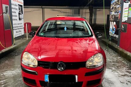 VW Golf 192.327 km 2.300 &euro; Weißenhorn 89264
