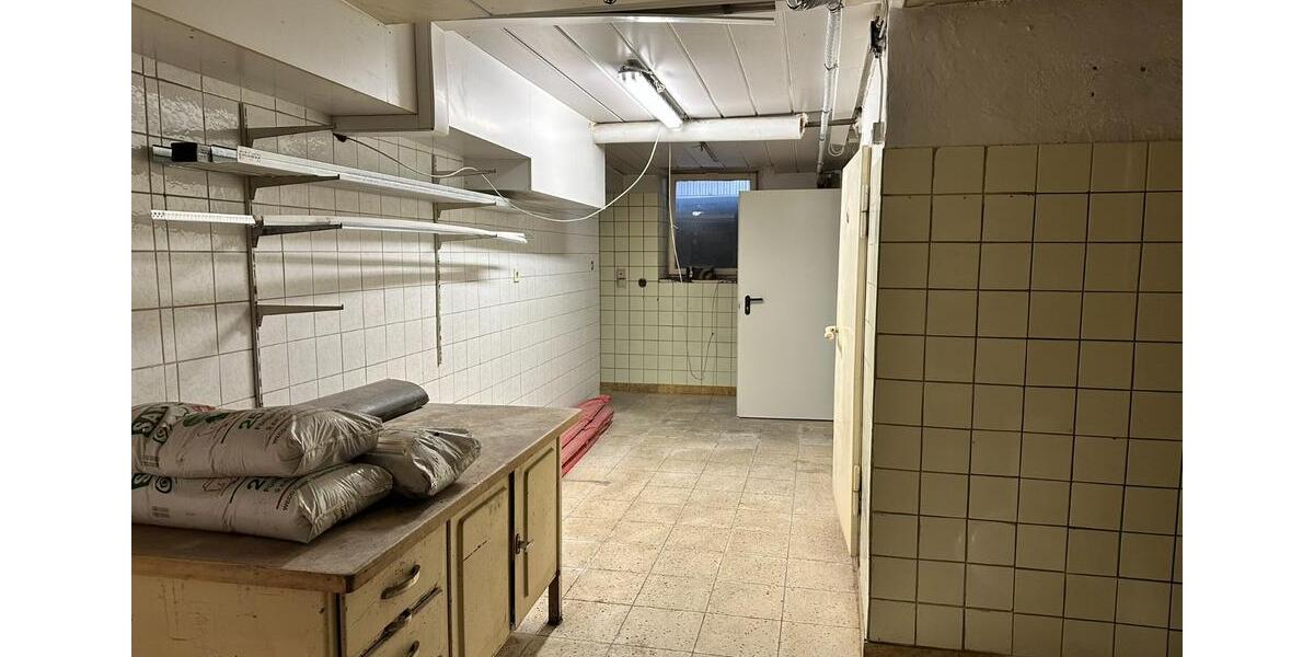 Mehrfamilienhaus, Wohnhaus Ichenhausen - 15 Zimmer, 352 m&sup2;, 979.000&euro; | Angebot:25057582