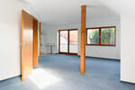 Ulm-Lehr günstige 3-Zi.-Wohnung im Dachgeschoss mit Südbalkon, EBK, Keller und Garage