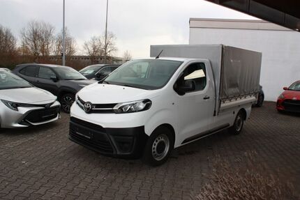 Toyota Proace (Verso) 9.214 km 27.999 € Ehingen 89584