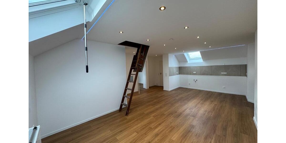 Dachgeschoßwohnung Langenau - 4 Zimmer, 84 m&sup2;, 1.145&euro; | Angebot:25513000