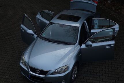 Lexus IS 220 186.000 km 6.000 &euro; Ulm 89077