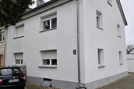 Haus Nersingen - 8 Zimmer, 165 m&sup2;, 385.000&euro; | Angebot:23840991