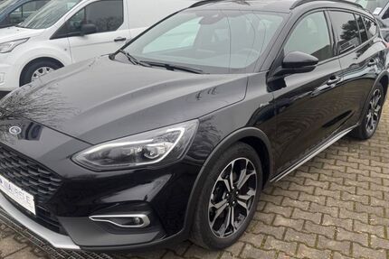 Ford Focus 91.000 km 16.890 € Pfaffenhofen 89284