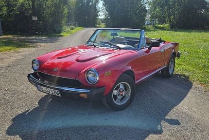 Fiat 124 Spider