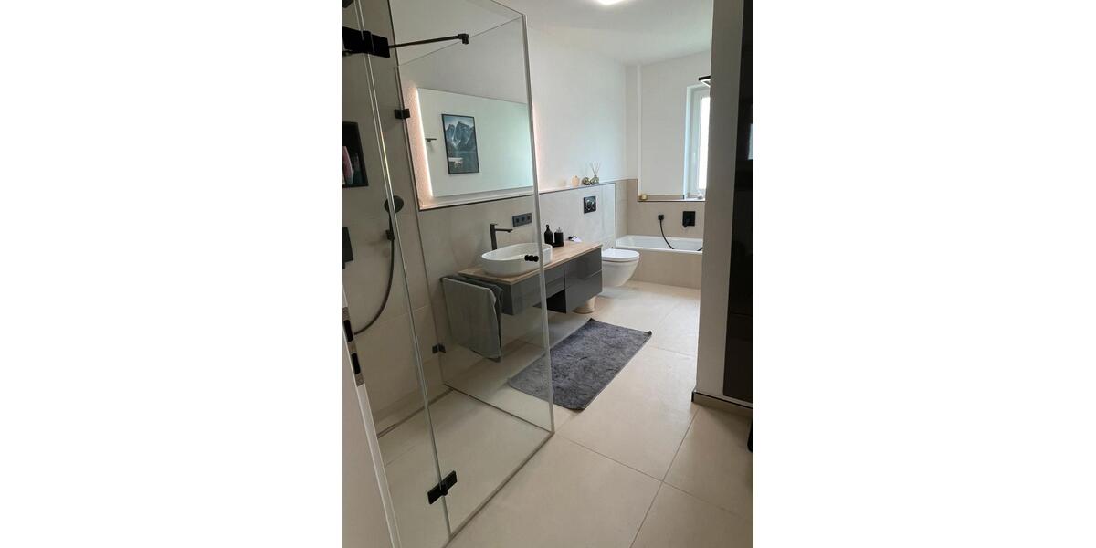 Erdgeschoßwohnung Vöhringen - 3 Zimmer, 86 m&sup2;, 1.150&euro; | Angebot:26323459