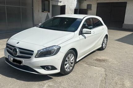 Mercedes-Benz A 180 157.360 km 9.200 &euro; Allmendingen 89604