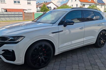 VW Touareg 184.900 km 31.000 &euro; Erbach 89155