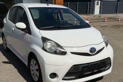 Toyota Aygo (X) 75.850 km 5.900 &euro; Leipheim 89340
