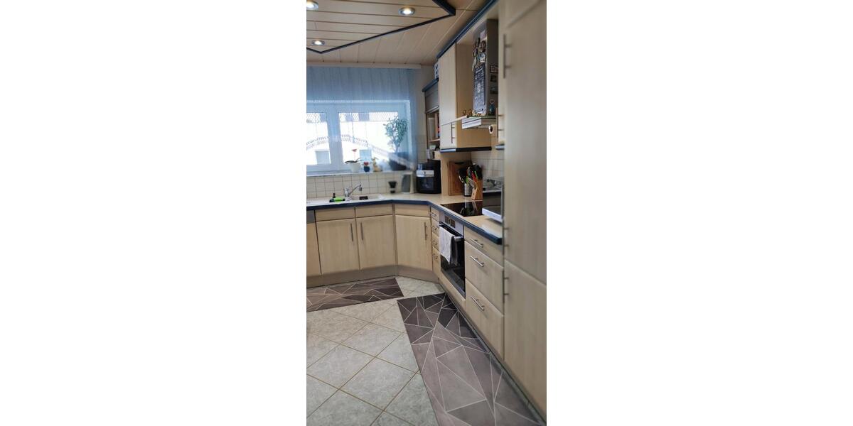 Etagenwohnung Ehingen (Donau) - 3 Zimmer, 79 m&sup2;, 295.000&euro; | Angebot:27081111