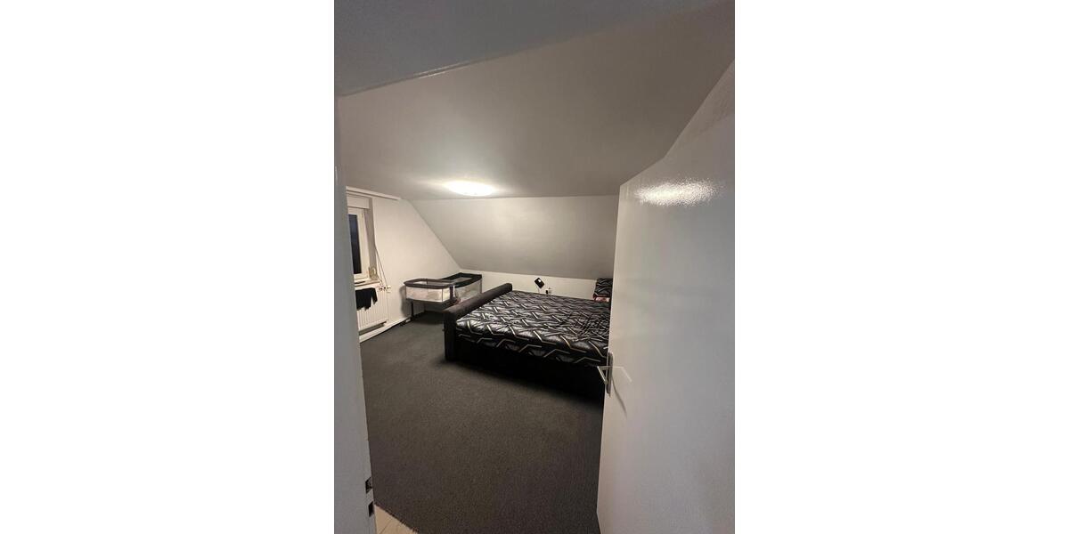 4-Zimmer Dachgeschoss Wohnung in Blaustein 3 zimmer