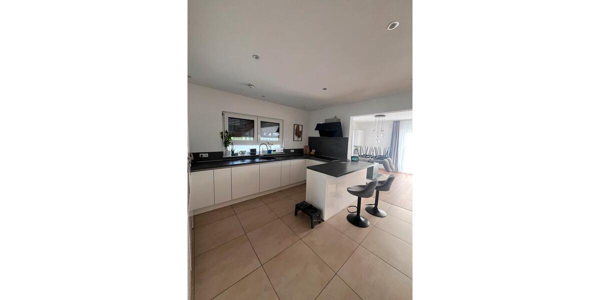 Einfamilienhaus Weidenstetten - 6 Zimmer, 146 m&sup2;, 2.000&euro; | Angebot:26162446