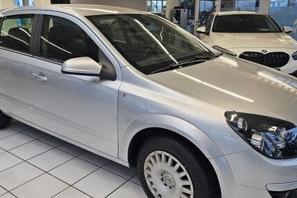 Opel Astra 184.000 km 2.490 &euro; Berghülen 89180