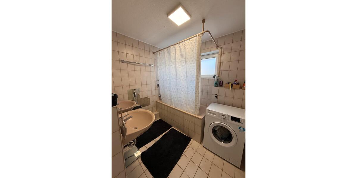 Etagenwohnung Blaustein - 3.5 Zimmer, 92 m&sup2;, 1.050&euro; | Angebot:26348677