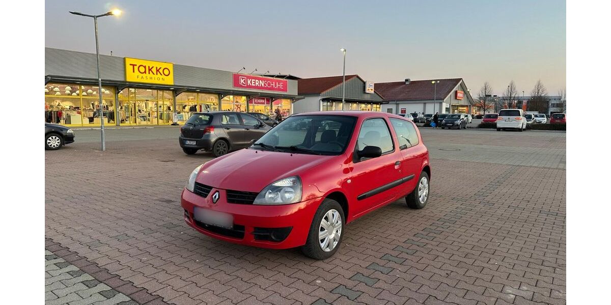 Renault Clio 222.000 km 1.099 &euro; Langenau 89129