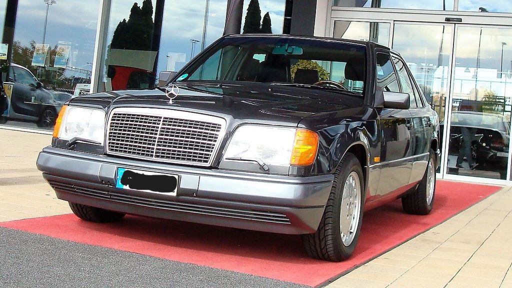 Mercedes-Benz E 420 169.912 km 34.950 € Allmendingen 89264