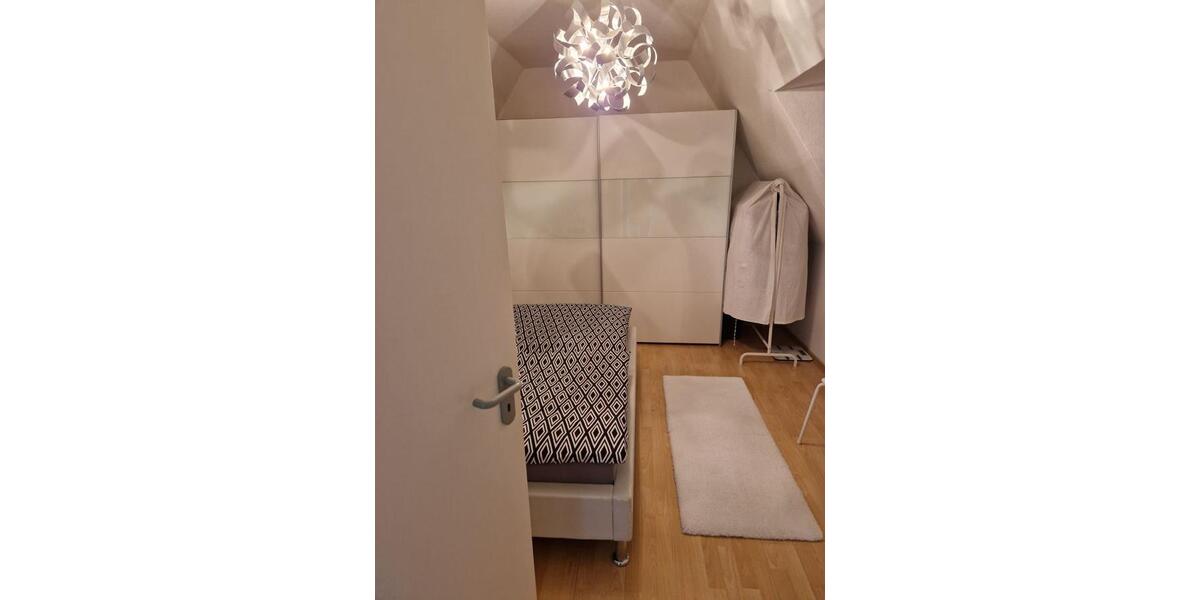Provisionsfrei* Charmante 3 Zimmer Maisonette Dachgeschosswohnung mit Balkon & TG Stellplatz in Illertissen - Maisonettenwohnung Illertissen | Angebot:26594410