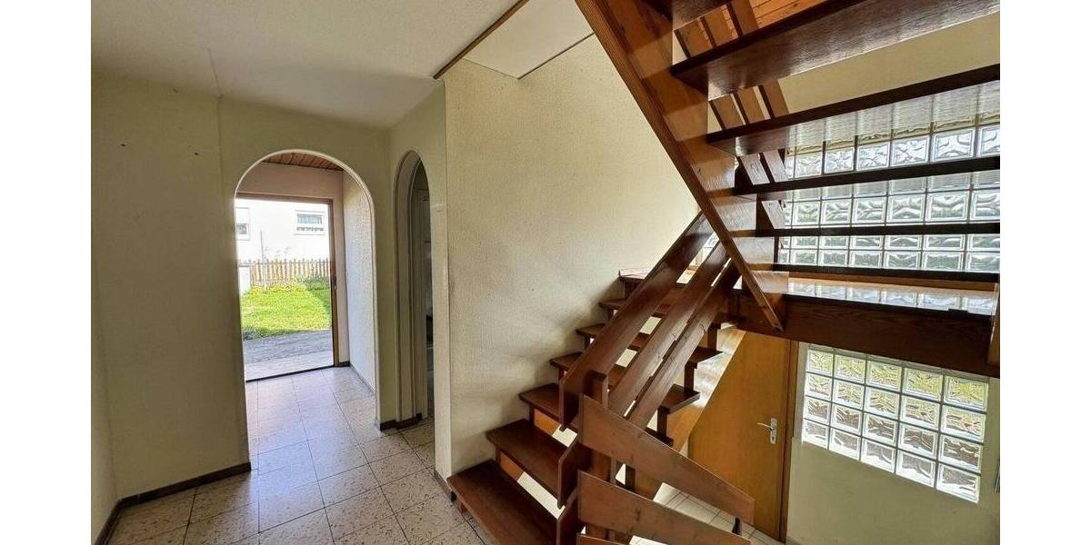 Einfamilienhaus Schwendi - 6 Zimmer, 100 m&sup2;, 249.000&euro; | Angebot:26376802