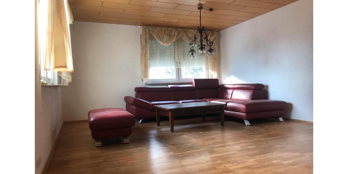 Reihenhaus Bad Ditzenbach - 6 Zimmer, 160 m&sup2;, 1.500&euro; | Angebot:23488856