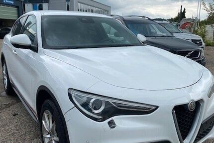 Alfa Romeo Stelvio 125.467 km 17.890 € Bellenberg 89287