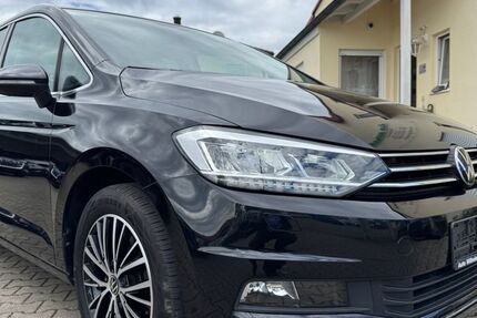 VW Touran 62.140 km 27.990 &euro; Ichenhausen 89335