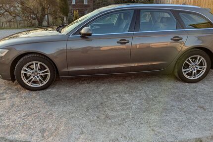 Audi A6 296.700 km 7.750 &euro; Buch 89290