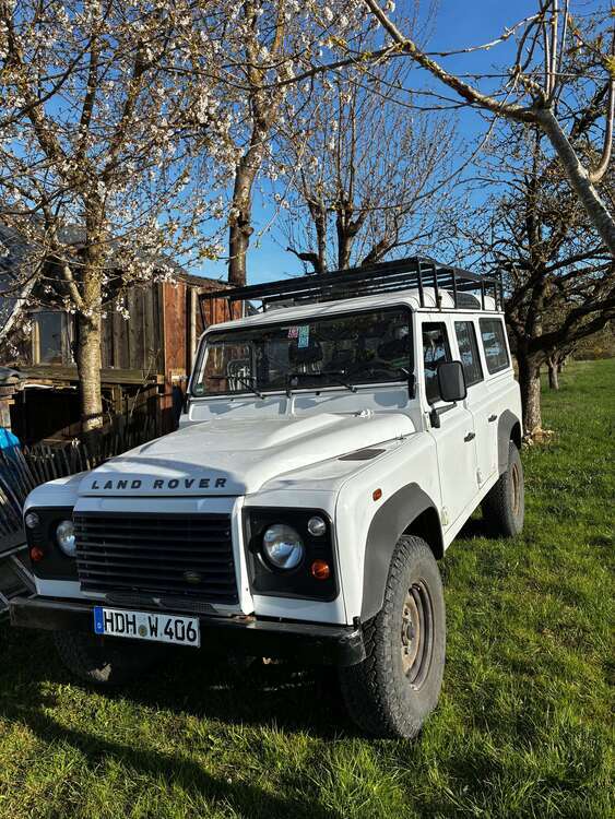 Land Rover Defender 80.000 km 31.800 € Giengen 89537