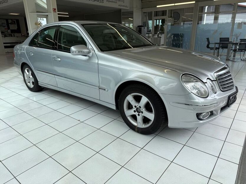 E 280