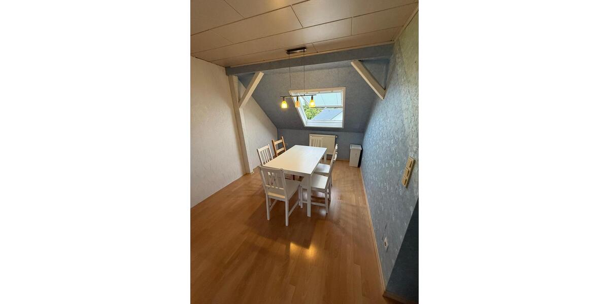 Dachgeschoßwohnung Nersingen - 3 Zimmer, 65 m&sup2;, 1.250&euro; | Angebot:26454255