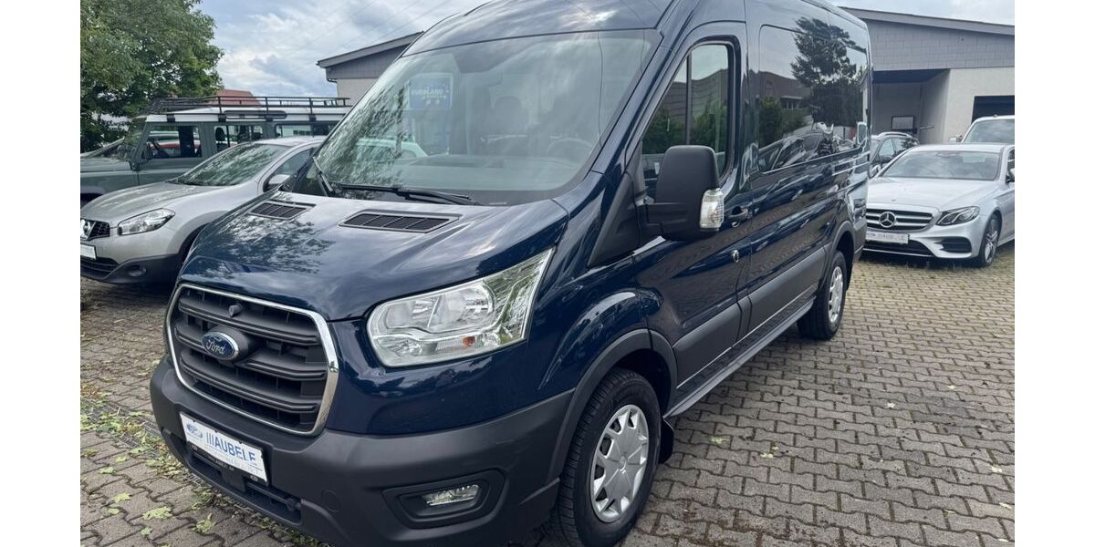 Ford Transit 124.850 km 24.990 &euro; Pfaffenhofen 89284