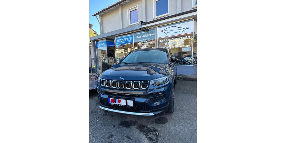 Jeep Compass 38.000 km 19.999 &euro; Ulm 89075
