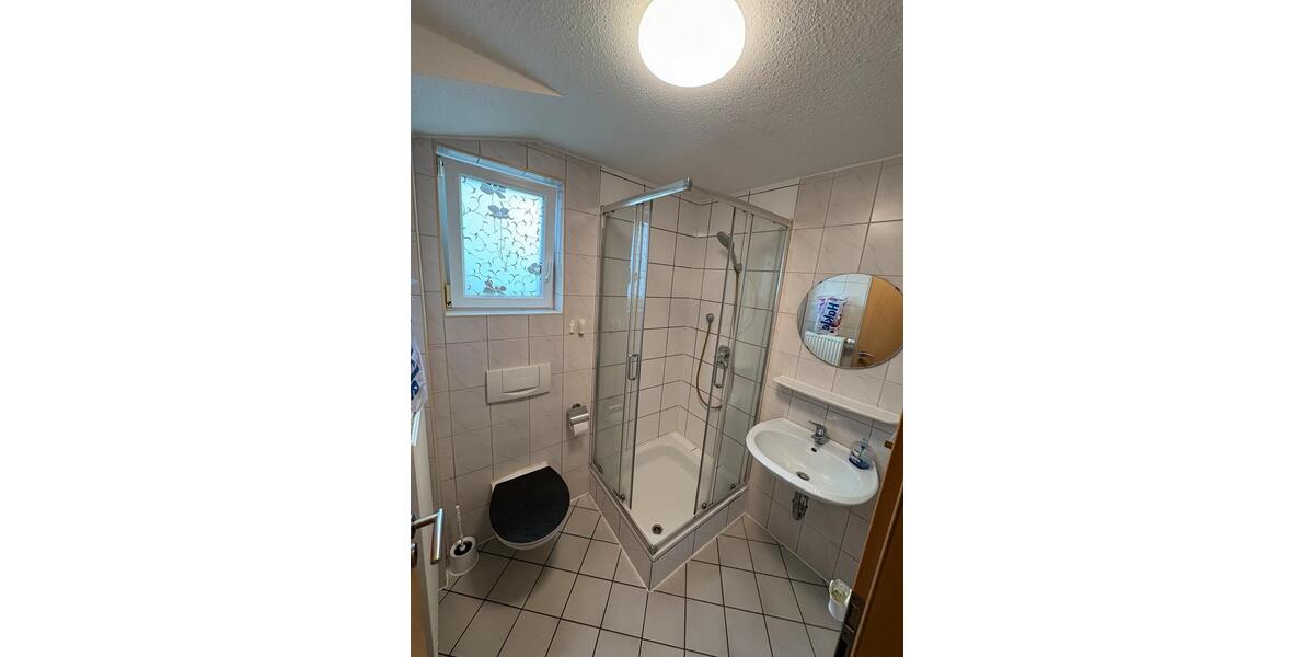 Erdgeschoßwohnung Bellenberg - 1 Zimmer, 15 m&sup2;, 600&euro; | Angebot:26450000