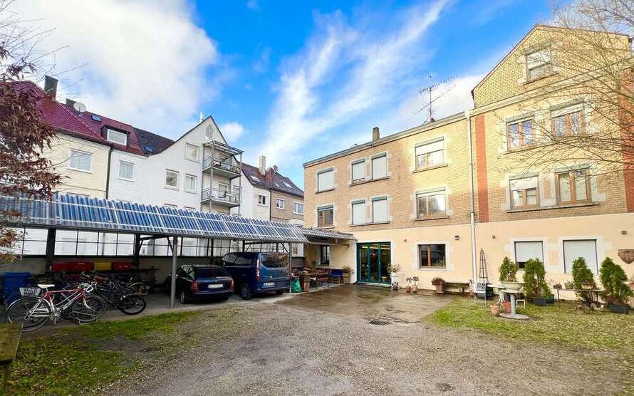 Haus zum Kaufen in Ulm 1.899.000 € 707 m²