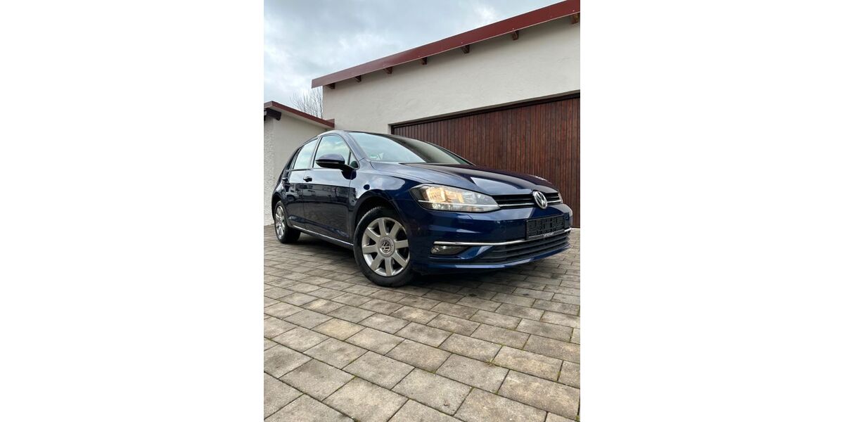 VW Golf 144.000 km 15.000 &euro; Ichenhausen 89335