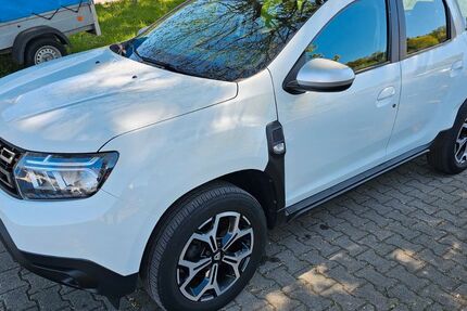 Dacia Duster 80.000 km 14.890 &euro; Herbrechtingen 89542