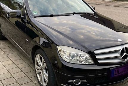 Mercedes-Benz C 220 196.000 km 7.999 &euro; Öpfingen 89614