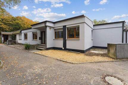 Sofort Frei Bungalow mit Einliegerwohnung in Ulm-Wiblingen 7 zimmer