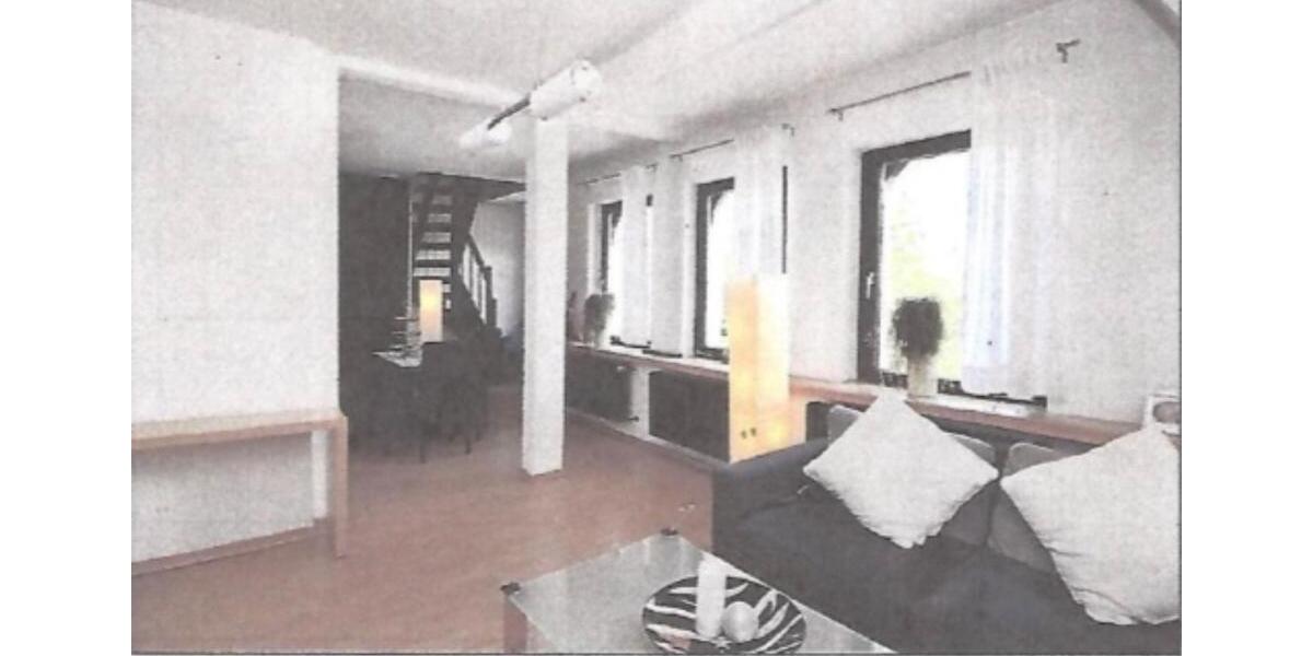 Dachgeschoßwohnung Ulm Söflingen - 2.5 Zimmer, 135 m&sup2;, 520.000&euro; | Angebot:24679275