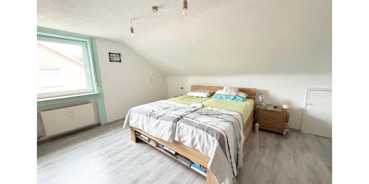 Dachgeschoßwohnung Illertissen - 4 Zimmer, 74 m&sup2;, 239.000&euro; | Angebot:26637443