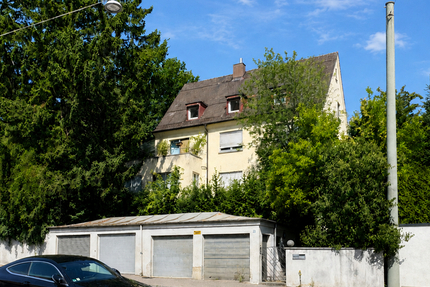 ab sofort verfügbar - Sanierungsbedürftige 3,5-Zimmer-Wohnung mit Ausbaupotenzial im Dachgeschoss - Wohnung Ulm Obertalfingen | Angebot:27284711