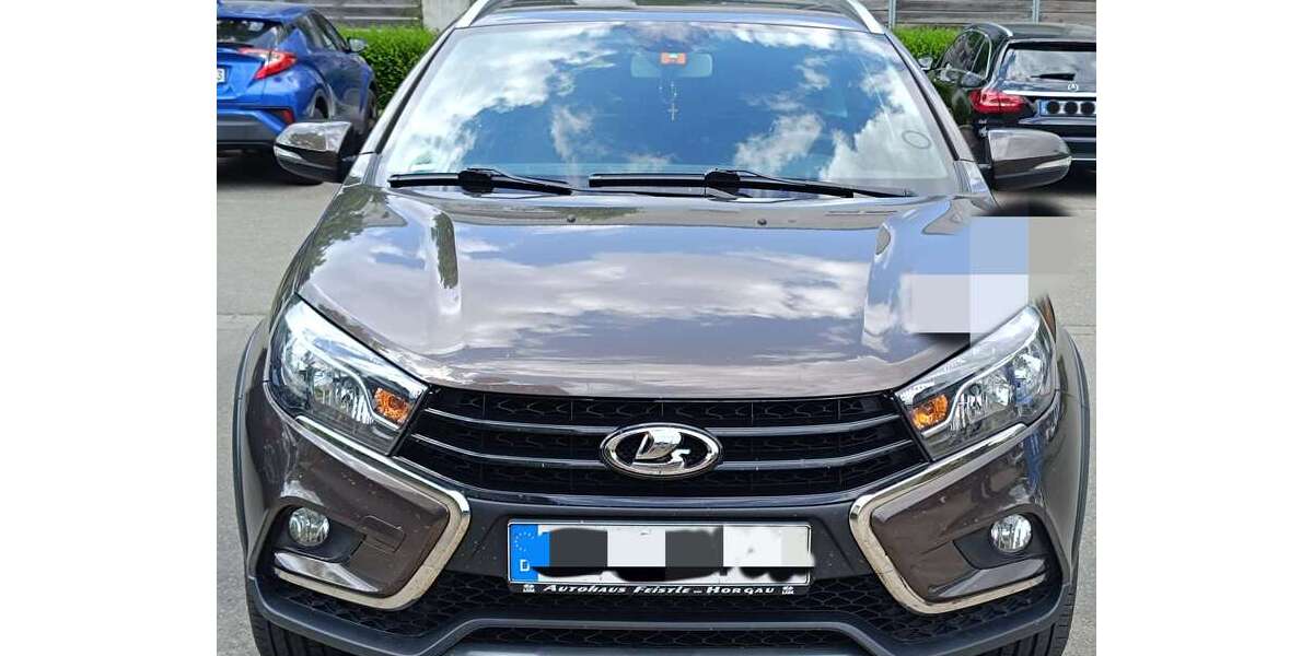 Lada Vesta 68.000 km 10.650 &euro; Ehingen (Donau), Stadt 89584