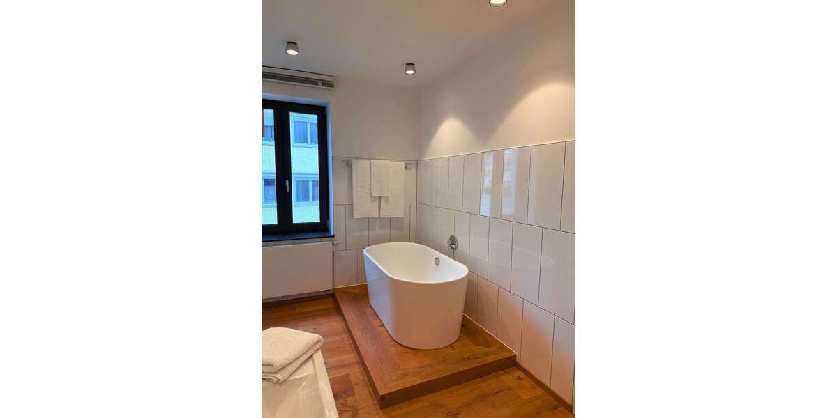 Etagenwohnung Ulm - 2 Zimmer, 82 m&sup2;, 1.200&euro; | Angebot:27137360