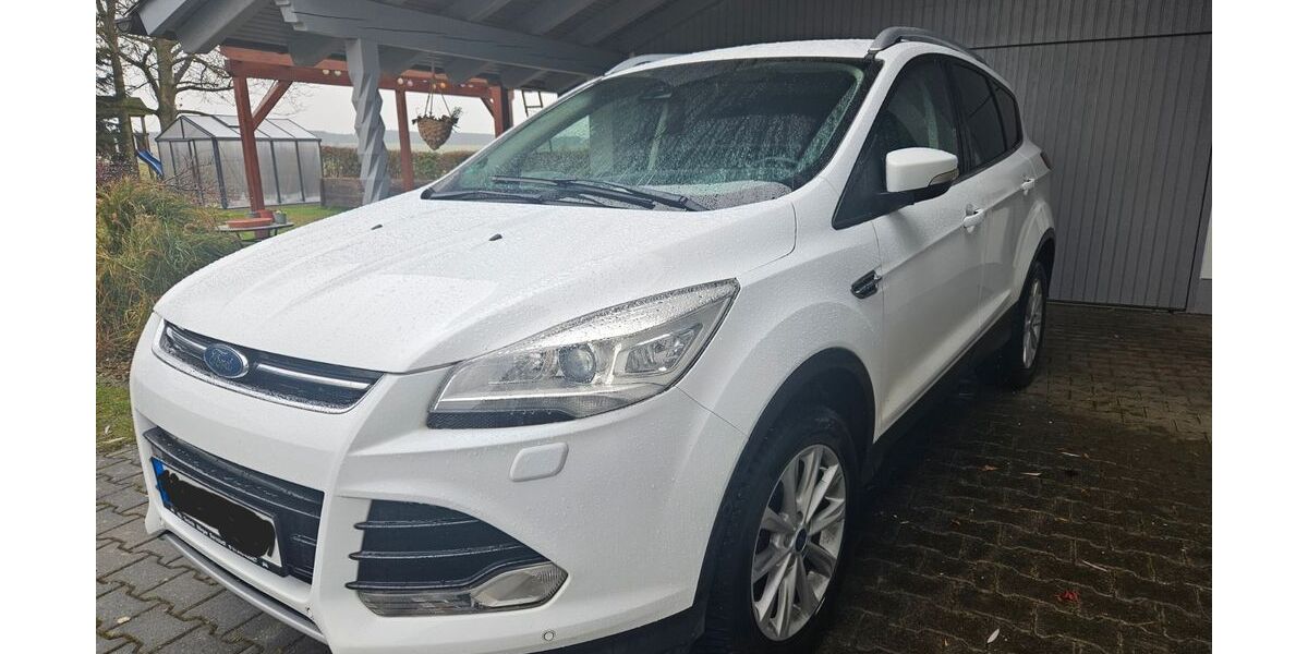 Ford Kuga 186.000 km 10.999 € Bernstadt 89182
