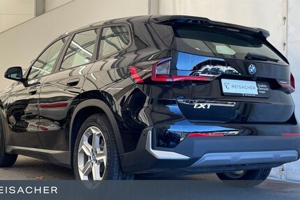 BMW iX1 5.636 km 43.749 € Ulm 89077