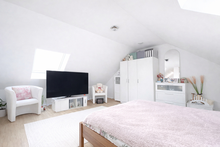 helle 1,5 Zimmer Dachgeschosswohnung für Kapitalanleger 1.5 zimmer