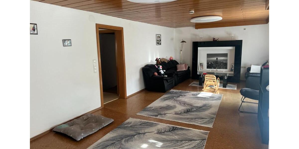 Einfamilienhaus Schelklingen - 10 Zimmer, 430 m&sup2;, 625.000&euro; | Angebot:25612300