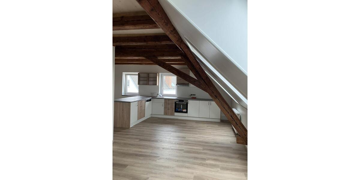 Dachgeschoßwohnung Ichenhausen - 2 Zimmer, 82 m&sup2;, 904&euro; | Angebot:26456204