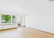 Moderne 2-Zimmer-Wohnung mit Balkon, Einbauküche und Tiefgaragenstellplatz!