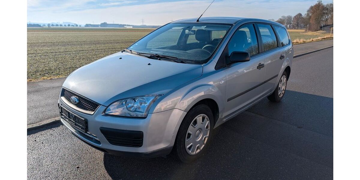 Ford Focus 151.121 km 1.450 &euro; Laupheim 88477