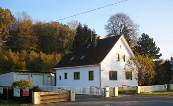 Haus zum Kaufen in Bibertal-Bühl 450.000 € 118 m²
